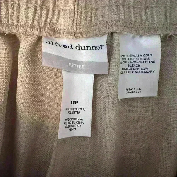 Like New Alfred Dunner Pull on Pants - Picture 4 of 5